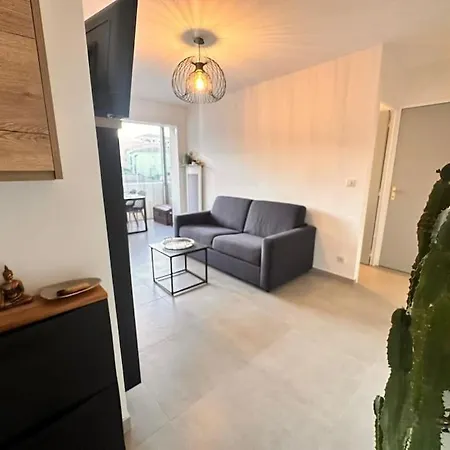 Appartement T2 Vue Mer A Giens Hyeres Exterior photo