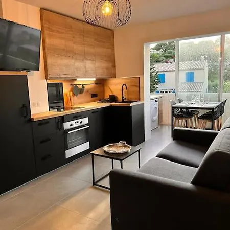 Appartement T2 Vue Mer A Giens Hyeres Exterior photo