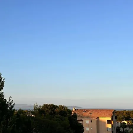 Appartement T2 Vue Mer A Giens Hyeres Exterior photo